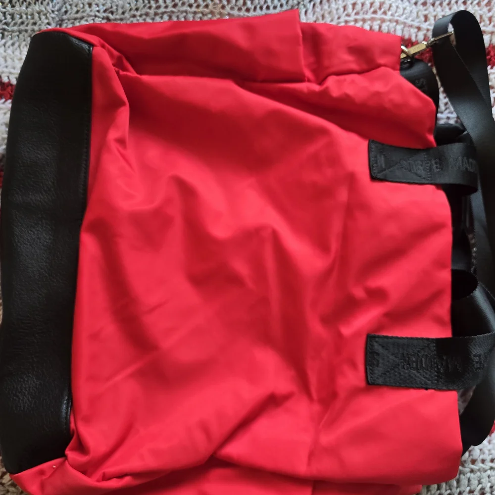 Steve Madden Quilted Bright Red Tote - Picture 9 of 10